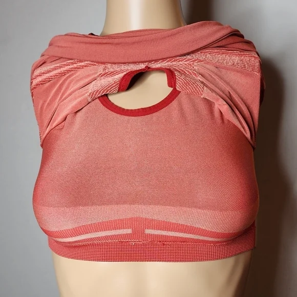 Athleta tank top. - Picture 3 of 13